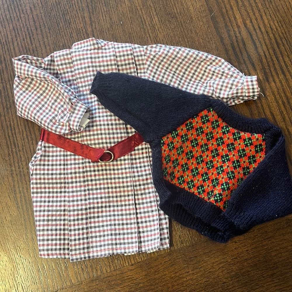 American Girl Molly pieces